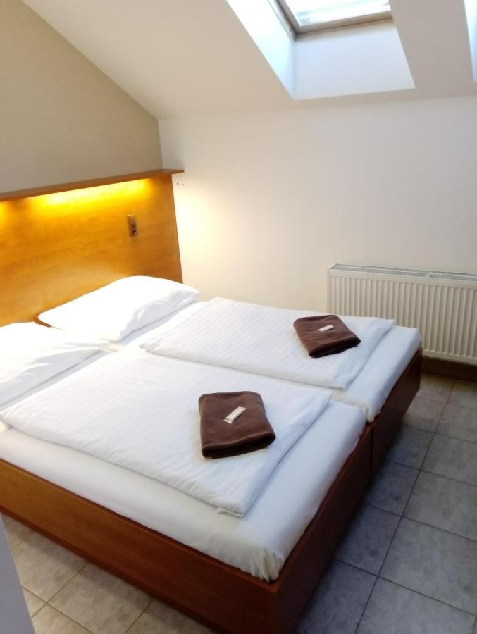Beta Pension Prague Exterior photo